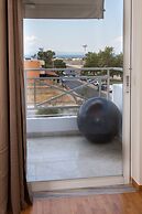 Modern apt.with sea view in Glyfada