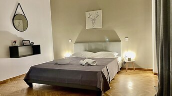 Amazing apt. close to cultural sites