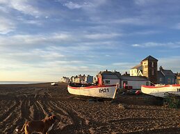 The Lapwing, Aldeburgh