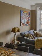 Impeccable 4-bed Apartment in Bath