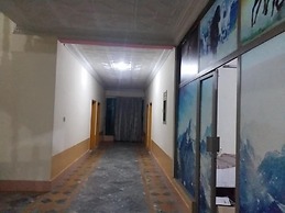 Seven Ways Hotel And Restaurant