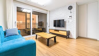 Jeju Eseutteuleya Pension