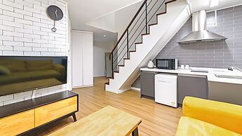 Jeju Eseutteuleya Pension