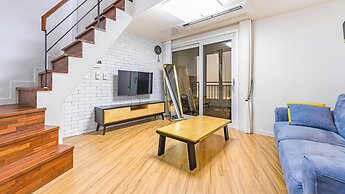 Jeju Eseutteuleya Pension