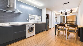 Jeju Eseutteuleya Pension