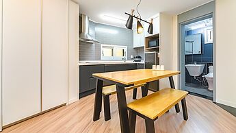 Jeju Eseutteuleya Pension