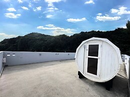 Ocean View/ Rooftop sauna &BBQ/ 12 People/PADEL 2F