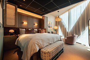 Jacy'z Hotel & Resort