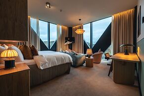 Jacy'z Hotel & Resort