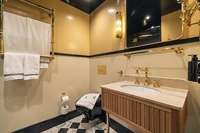 Jacy'z Hotel & Resort