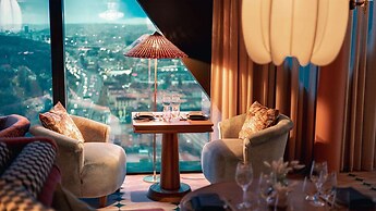 Jacy'z Hotel & Resort