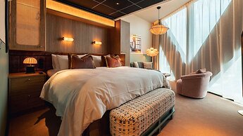 Jacy'z Hotel & Resort