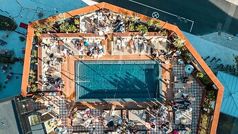 Jacy'z Hotel & Resort