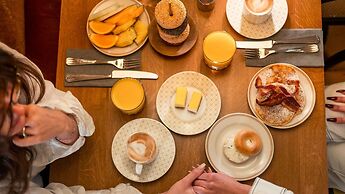 Jacy'z Hotel & Resort