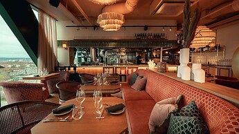 Jacy'z Hotel & Resort