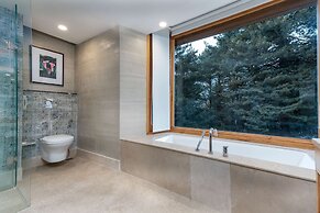 Radisson Golf Resort Pahalgam