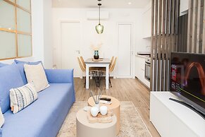 Full renovated adorable apt in Athens