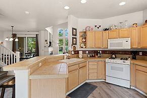 Old Mill Proxi 2 Bedroom Townhouse by RedAwning