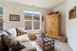 Old Mill Proxi 2 Bedroom Townhouse by RedAwning