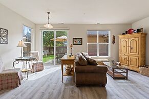 Old Mill Proxi 2 Bedroom Townhouse by RedAwning