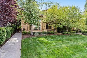 Old Mill Proxi 2 Bedroom Townhouse by RedAwning