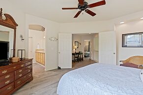 Old Mill Proxi 2 Bedroom Townhouse by RedAwning