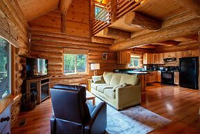 The Log Cabin 2 Bedroom Home by RedAwning