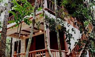 Aldea Maya-Ha Cabañas con cenotes