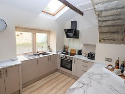 1 Grosvenor Farm Cottages