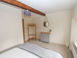 1 Grosvenor Farm Cottages