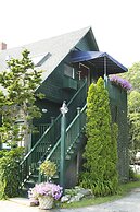 Cape Arundel Inn and Resort