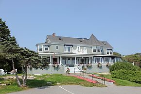 Cape Arundel Inn and Resort