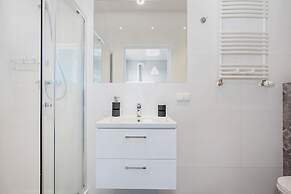 Apartments Poznan MTP by Renters