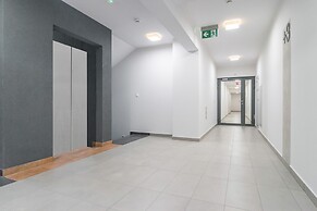 Wind Rose Apartments Wroclaw by Renters