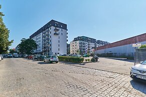 Nowa Teczowa Apartments by Renters