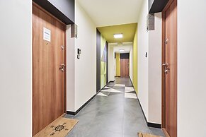 Nowa Teczowa Apartments by Renters