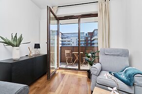 Nowa Teczowa Apartments by Renters