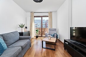 Nowa Teczowa Apartments by Renters