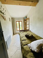 Le Domaine de La Tuilerie - Gîte de Charme en Bord de Rivière Avec Pis