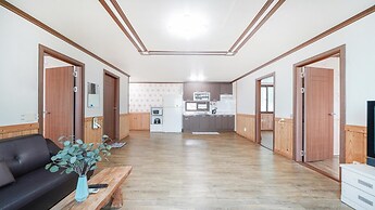 Suncheon Jeonmangjoeungot Pension