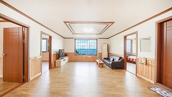 Suncheon Jeonmangjoeungot Pension