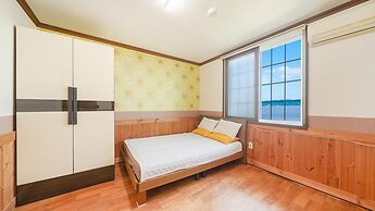 Suncheon Jeonmangjoeungot Pension