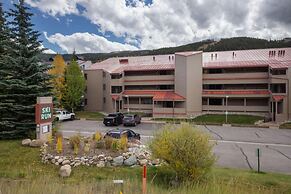 Ski Run #303 by Summit County Mountain Retreats