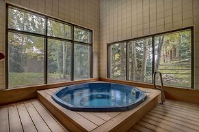 Ski Run #303 by Summit County Mountain Retreats