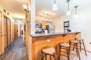 Ski Run #303 by Summit County Mountain Retreats