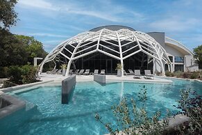 Luxury Beach Villas Porto Bus