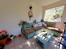 Impeccable Apartment With View in Dolna Matka