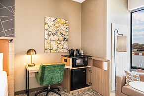 SpringHill Suites by Marriott Baltimore Downtown Convention Center Are