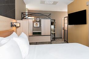 SpringHill Suites by Marriott Baltimore Downtown Convention Center Are