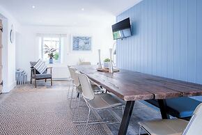 Angle Adventures - 4 Bed Cottage - Angle